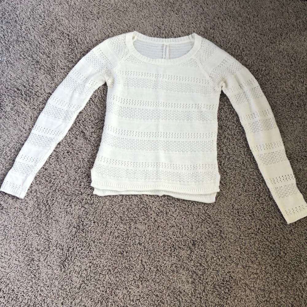 Aeropostale, white sweater